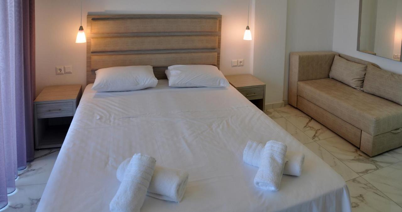 Valiant Sea Aparthotel Kryopigi Exteriör bild
