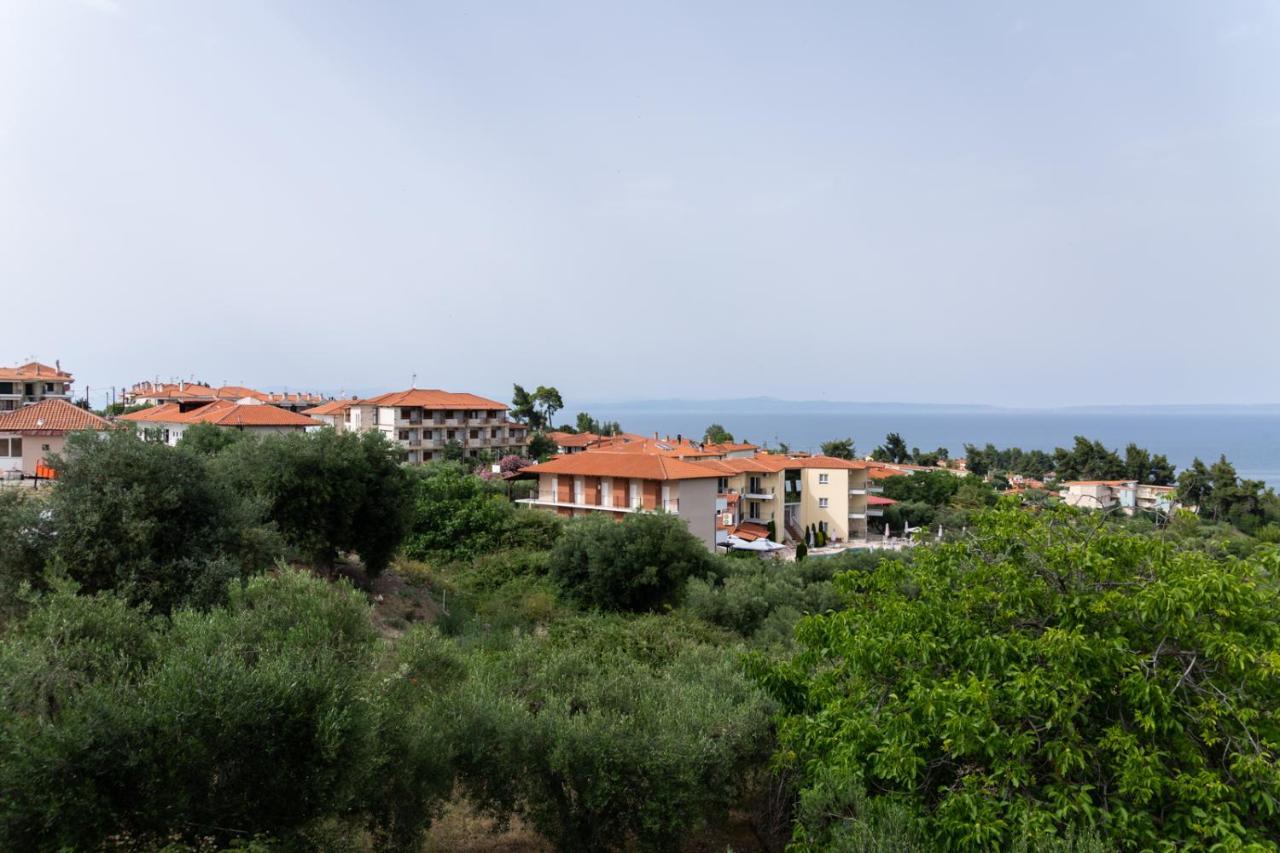 Valiant Sea Aparthotel Kryopigi Exteriör bild