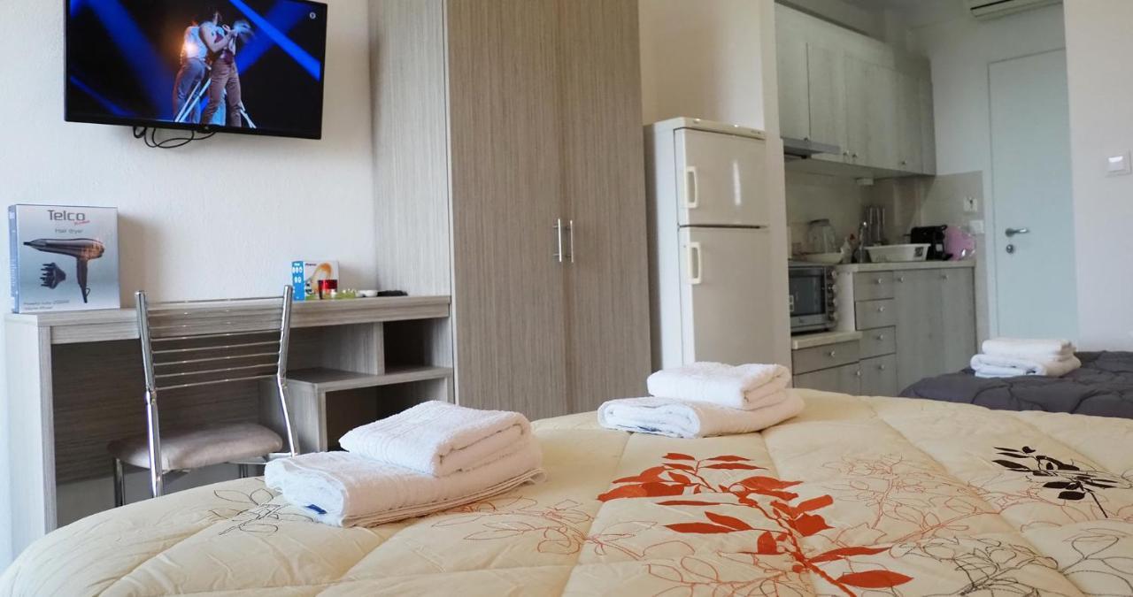 Valiant Sea Aparthotel Kryopigi Exteriör bild