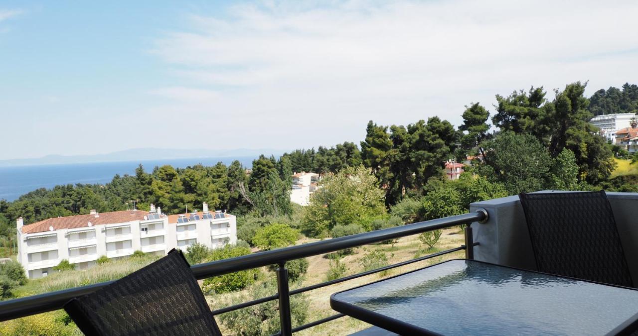 Valiant Sea Aparthotel Kryopigi Exteriör bild