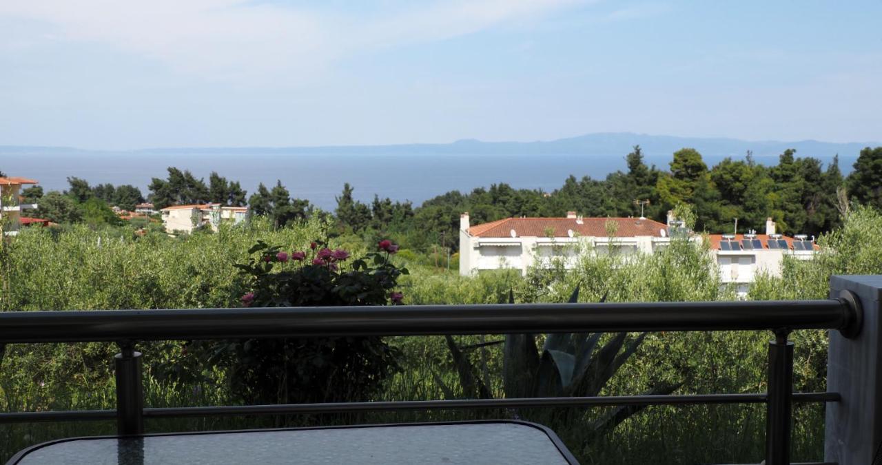 Valiant Sea Aparthotel Kryopigi Exteriör bild
